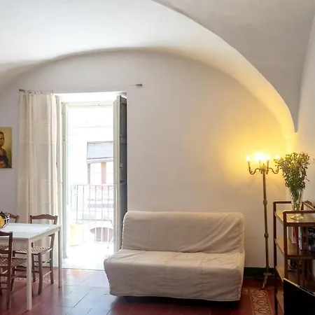 Tre Vie Con Terrazzo Giardino Pensile Apartment *