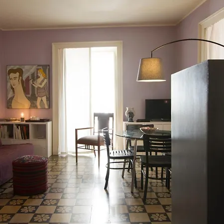 Appartamento Tre Vie Con Terrazzo Giardino Pensile *